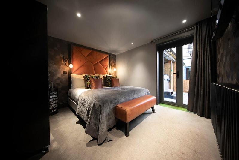 The Bells - Luxury Serviced Apartments Leeds  Ngoại thất bức ảnh