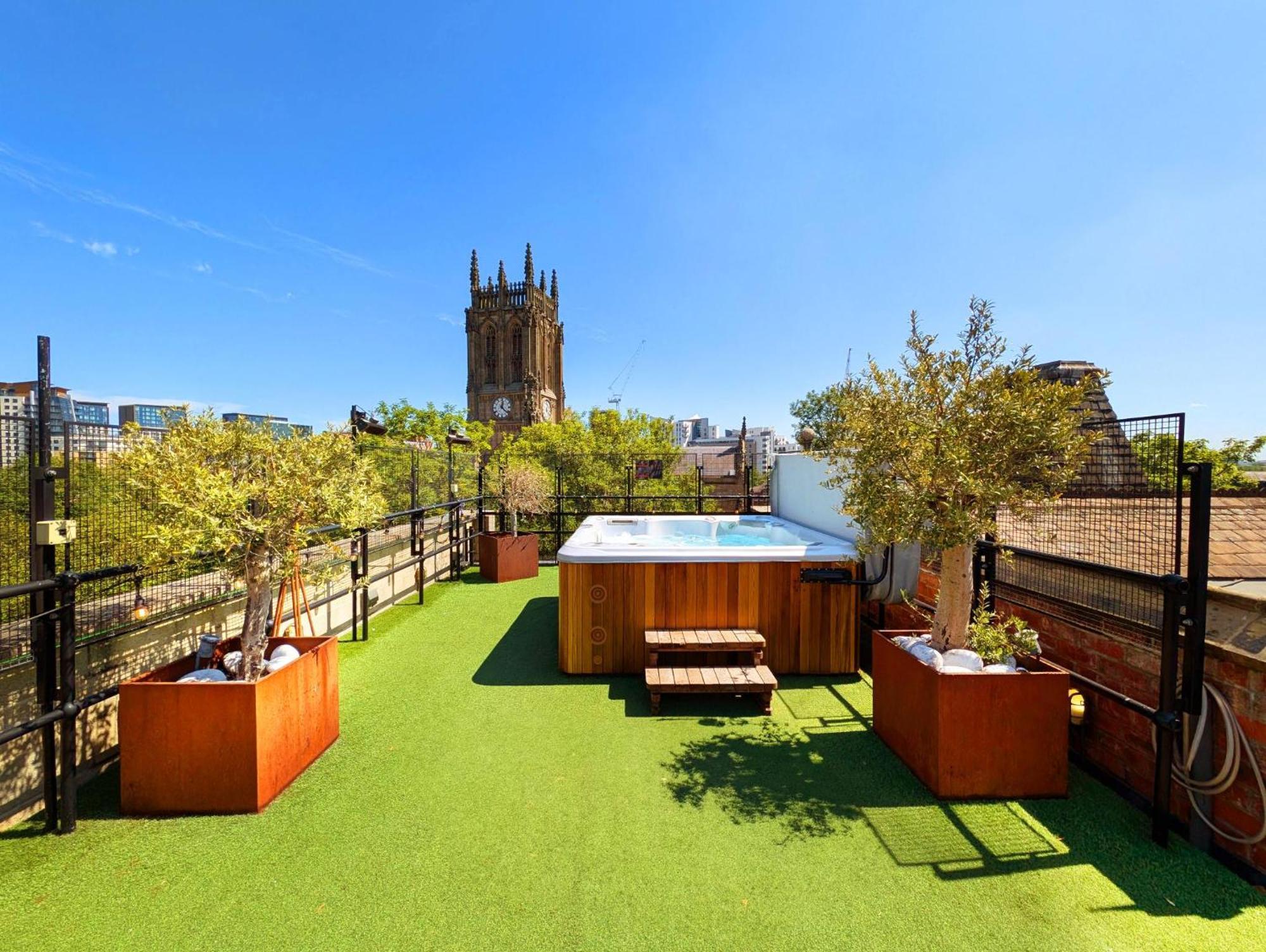 The Bells - Luxury Serviced Apartments Leeds  Ngoại thất bức ảnh